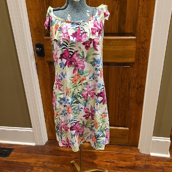 Floral Ruffle Dress - Picture 1 of 5